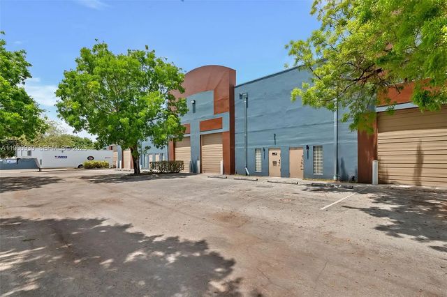 5 of 21 - 20200 Nw 2nd Avenue #c6, Miami Gardens, FL