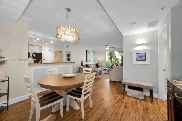 4 of 29 - 2421 Ne 65th Street #211, Fort Lauderdale, FL