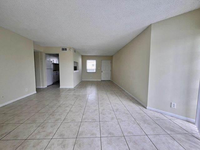 2 of 21 - 1820 N Congress Avenue #410, West Palm Beach, FL