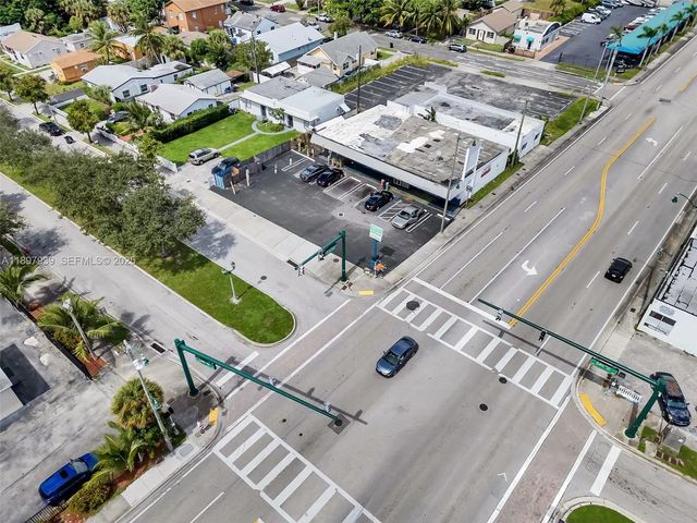 5 of 40 - 5509 & 5501 Broadway, West Palm Beach, FL