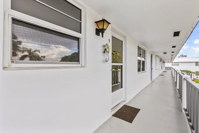 2929 Se Ocean Boulevard #130-9, Stuart