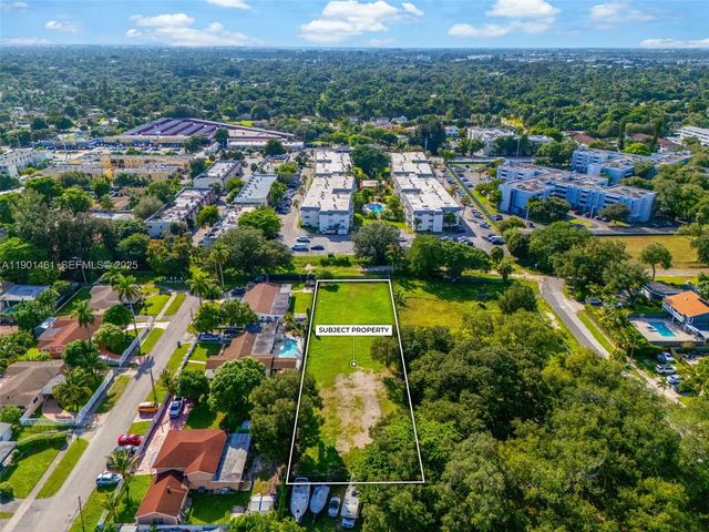 2 of 16 - Ne 8th Avenue Ne 8th Avenue Ne 152nd Street, North Miami, FL
