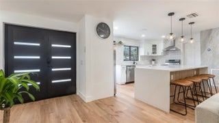 Photo of Listing #F10533112