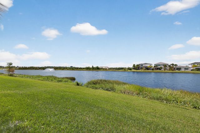 5 of 85 - 10033 Regency Way, Palm Beach Gardens, FL
