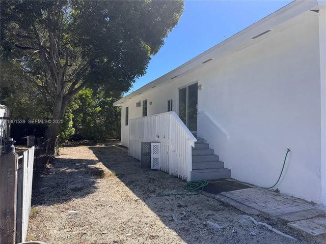 969 Plantation Road, Key Largo