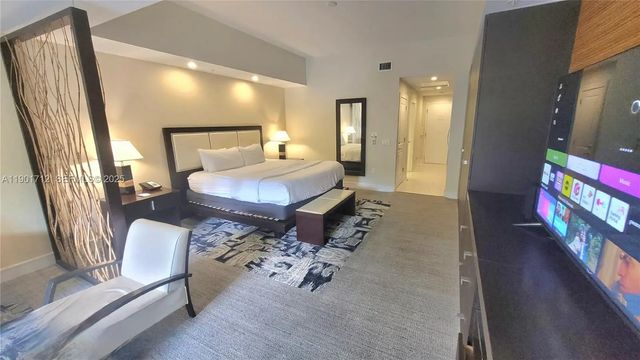 2 of 12 - 5300 Nw 87th Avenue #306, Doral, FL