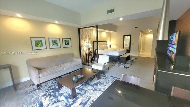 4 of 12 - 5300 Nw 87th Avenue #306, Doral, FL