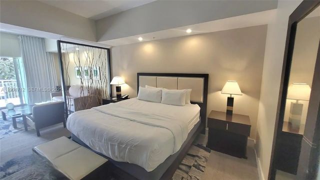5 of 12 - 5300 Nw 87th Avenue #306, Doral, FL