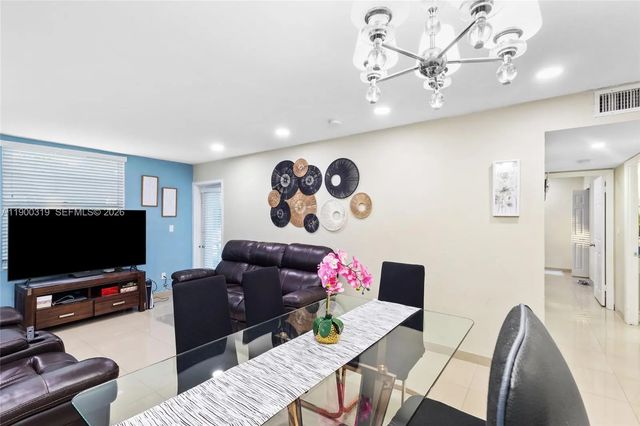 3 of 38 - 5665 W 20th Avenue #212, Hialeah, FL