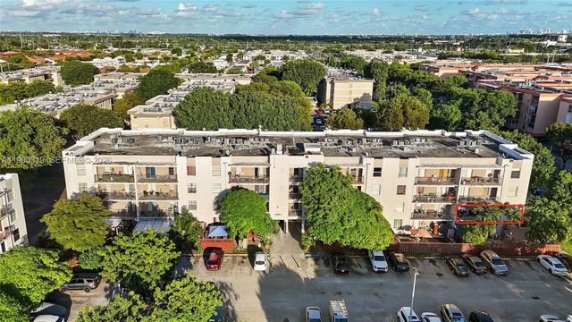 4 of 38 - 5665 W 20th Avenue #212, Hialeah, FL
