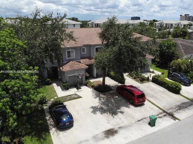 8706 Nw 38th Drive, Coral Springs