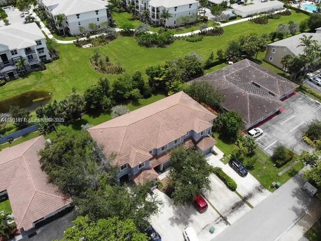 3 of 23 - 8706 Nw 38th Drive, Coral Springs, FL