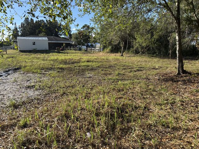 2 of 4 - 2897 Nw 32nd Avenue, Okeechobee, FL