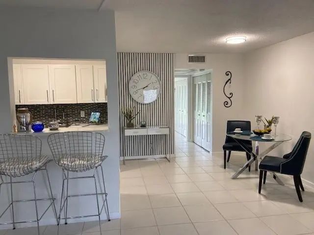 1011 Berkshire A #1011, Deerfield Beach