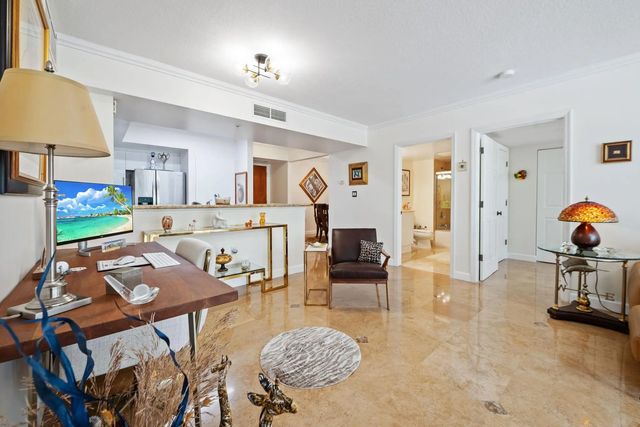 4 of 43 - 2011 N Ocean Boulevard #206, Fort Lauderdale, FL