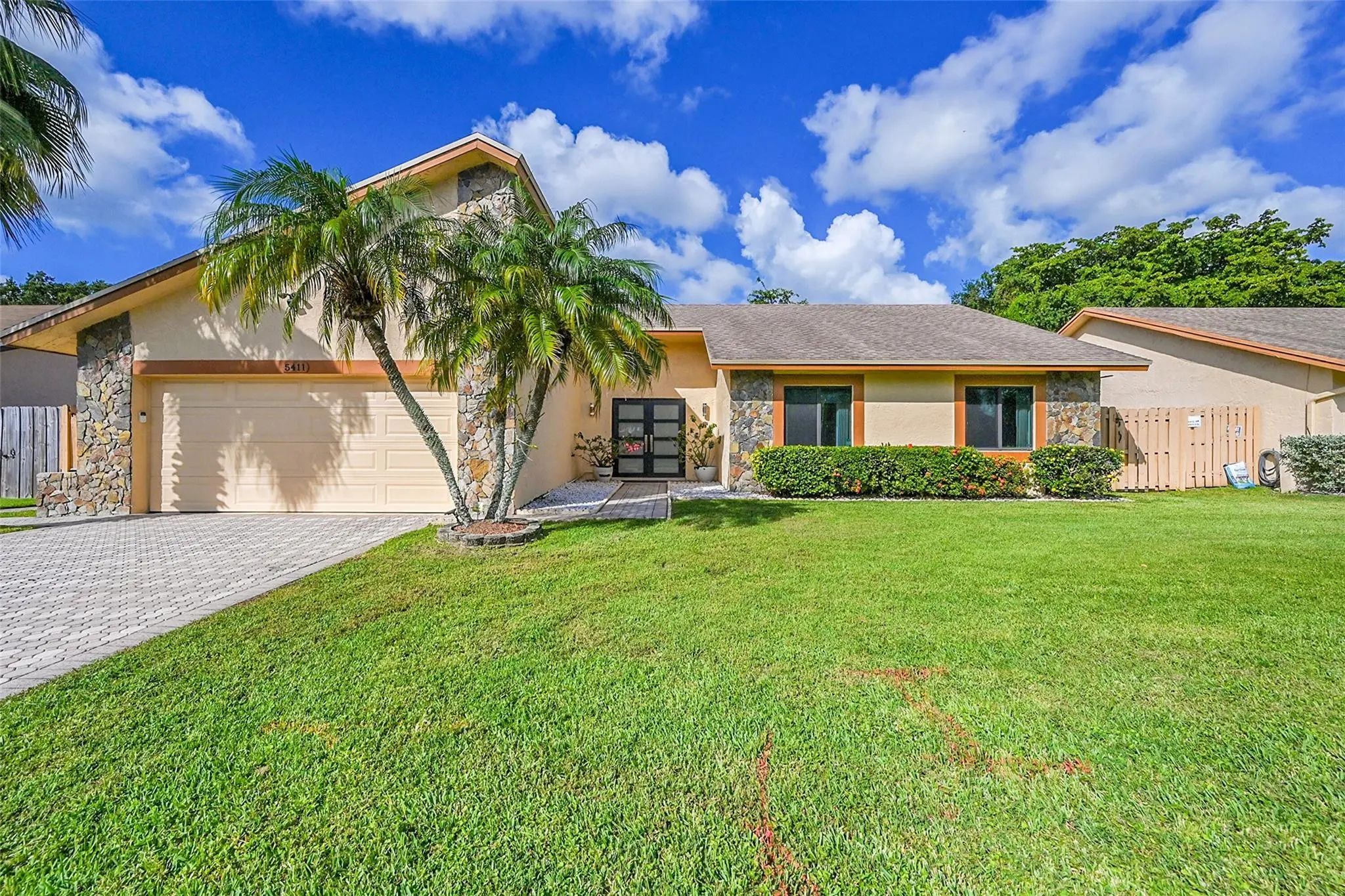 5411 Nw 87th Avenue, Lauderhill