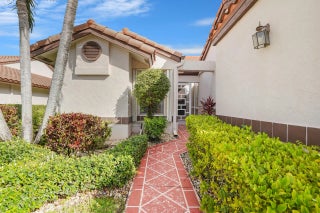 Photo of Listing #R11134928