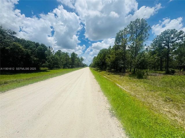 4 of 12 - 5120 Pioneer, , FL