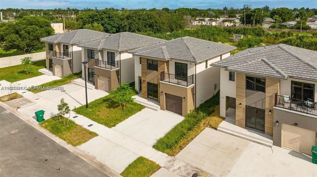 1119 Nw 1st Street, Florida City