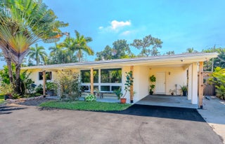 Photo of Listing #F10532059