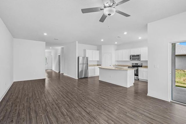 4 of 18 - 7886 99th Court, Vero Beach, FL