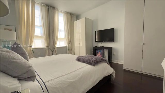3 of 13 - 3001 Ne 185th Street #532, Aventura, FL