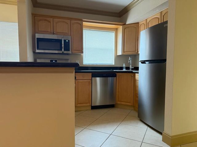 3 of 22 - 744 Ne 14th Avenue #12, Fort Lauderdale, FL