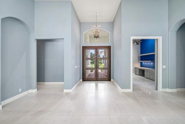 5 of 53 - 326 Charroux Drive, Palm Beach Gardens, FL