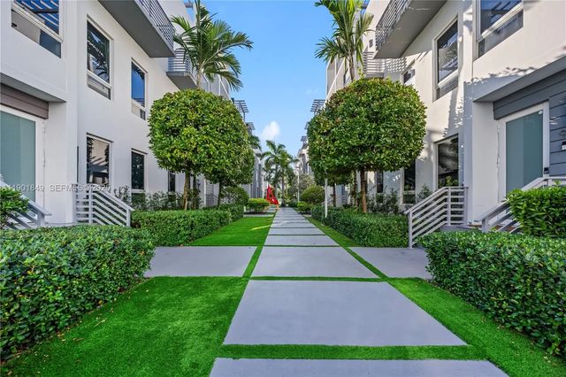 2 of 36 - 9153 Nw 33rd Street, Doral, FL