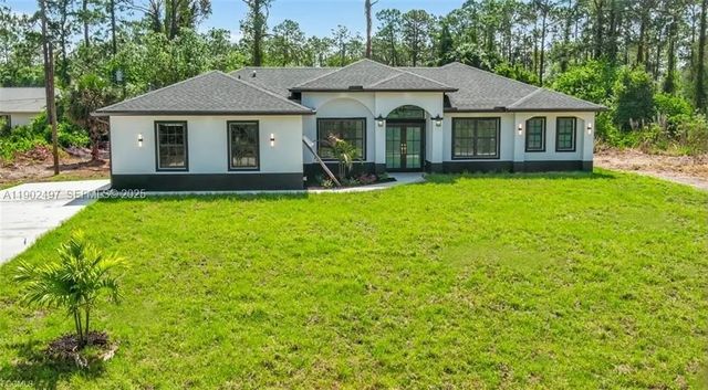1506 Eighth Avenue, Lehigh Acres