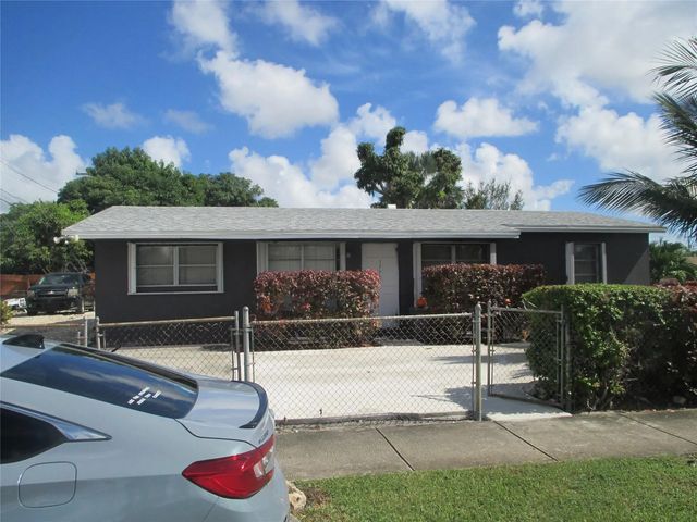 3 of 3 - N/A, Lauderhill, FL