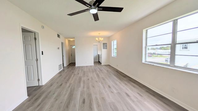 3 of 14 - 2800 W Golf Boulevard #219, Pompano Beach, FL