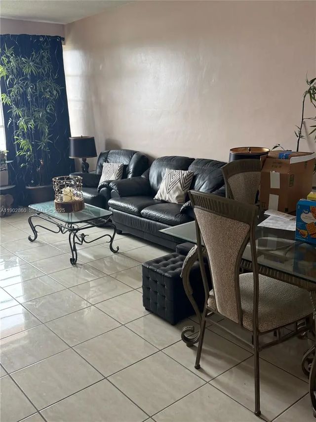 18555 Ne 14th Avenue #715, Miami
