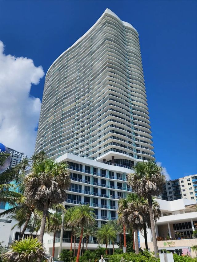 4111 S Ocean Drive #2107, Hollywood