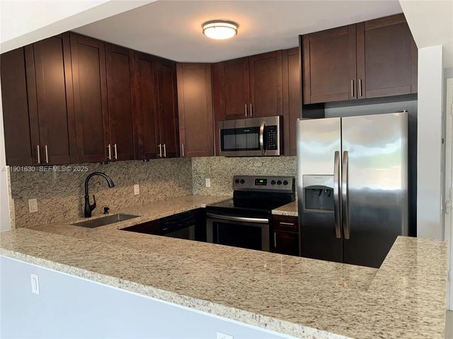 5 of 38 - 1455 N Treasure Drive #2m, North Bay Village, FL