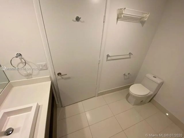 5 of 20 - 1100 S Miami Avenue #3011, Miami, FL