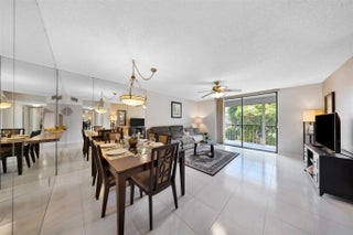 Photo of Listing #F10533577