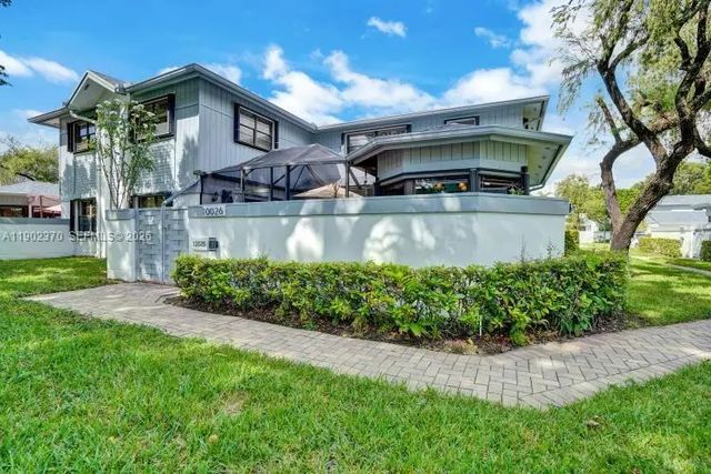 10026 Nw 52nd Terrace, Doral