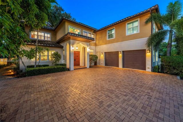 1115 Sw 5th Place, Fort Lauderdale