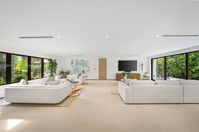 3 of 31 - 222 E Rivo Alto Drive, Miami Beach, FL
