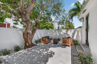 Photo of Listing #R11135690