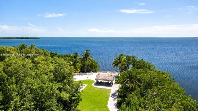 4 of 13 - 5863 Paradise Point Drive, Palmetto Bay, FL