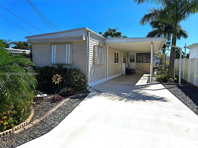 4208 S Shady Lane, Boynton Beach
