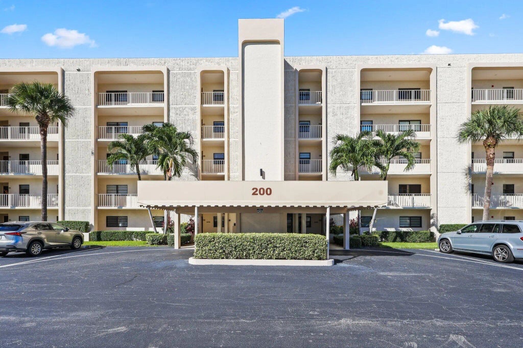 200 Intracoastal Place #206, Tequesta