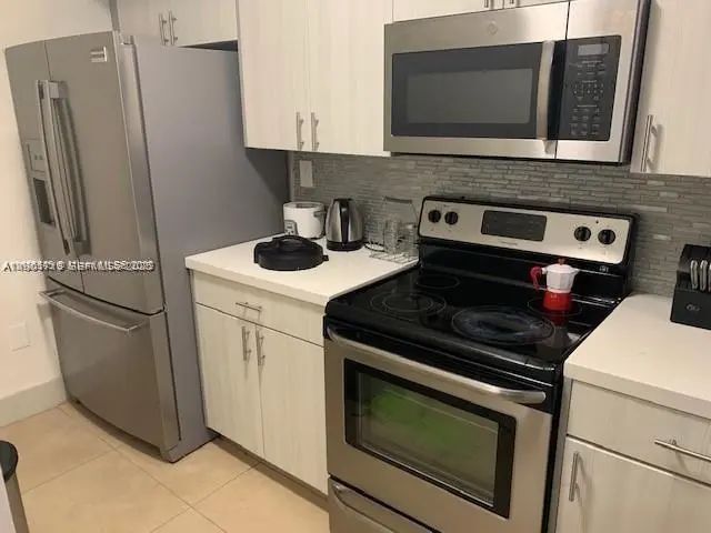 3 of 7 - 8670 Sw 212th Street #108, Cutler Bay, FL
