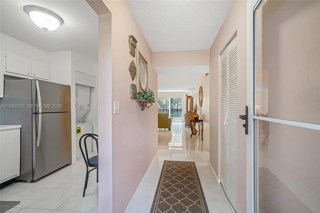 3 of 36 - 5900 Nw 44th Street #202, Lauderhill, FL