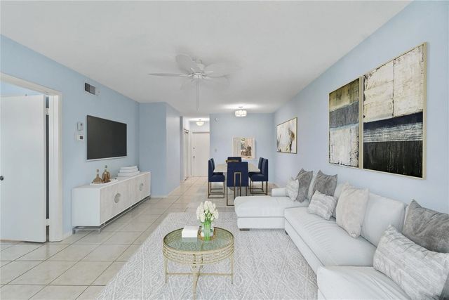 2050 Ne 39th Street #302e, Lighthouse Point