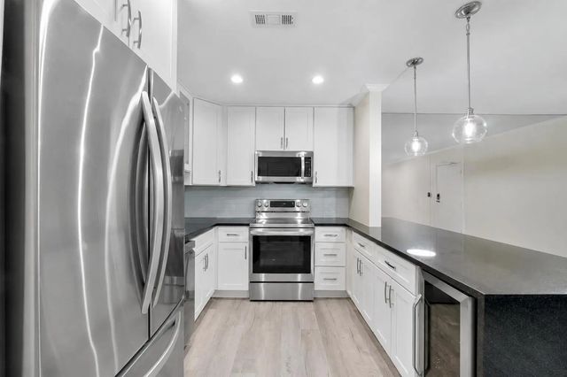 3 of 52 - 6205 Bay Club Drive #3, Fort Lauderdale, FL