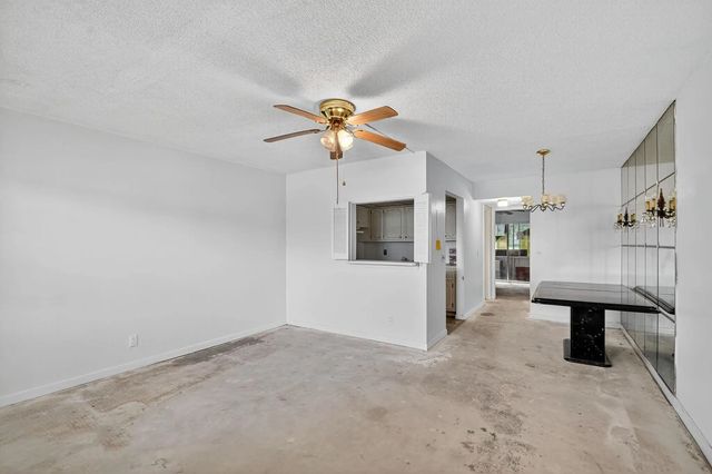 2 of 23 - 247 Camden K #247, West Palm Beach, FL