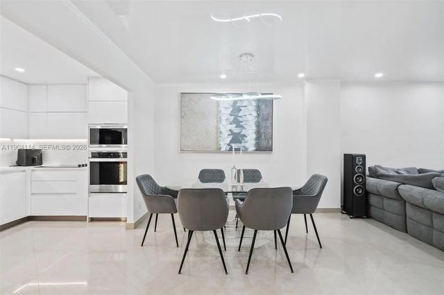4 of 33 - 19390 Collins Avenue #209, Sunny Isles Beach, FL